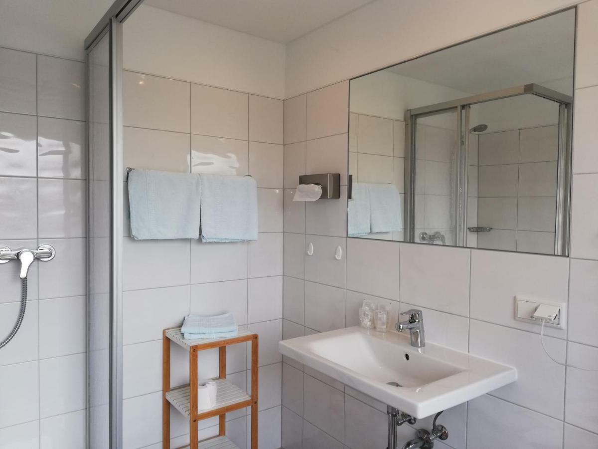 Hotel Minerva Garni Дюселдорф Екстериор снимка